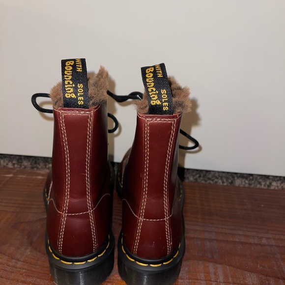 1460 SERENA FAUX FUR LINED LACE UP BOOTS Dr. Martens - Picture 15 of 16